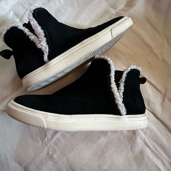 Lucky Brand Boots Black Sherpa Laycia Chelsea Ankle Sneaker Suede Leathe… - Picture 7 of 7